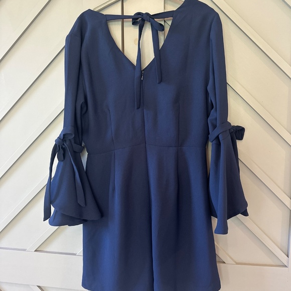 Karlie Navy Shorts Romper 3/4 sleeves NWT - Picture 3 of 5